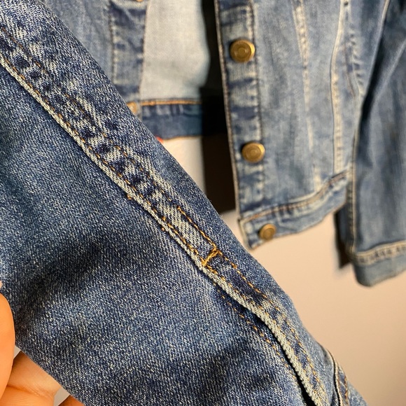 Nice Quality Denim Jacket - Picture 4 of 5